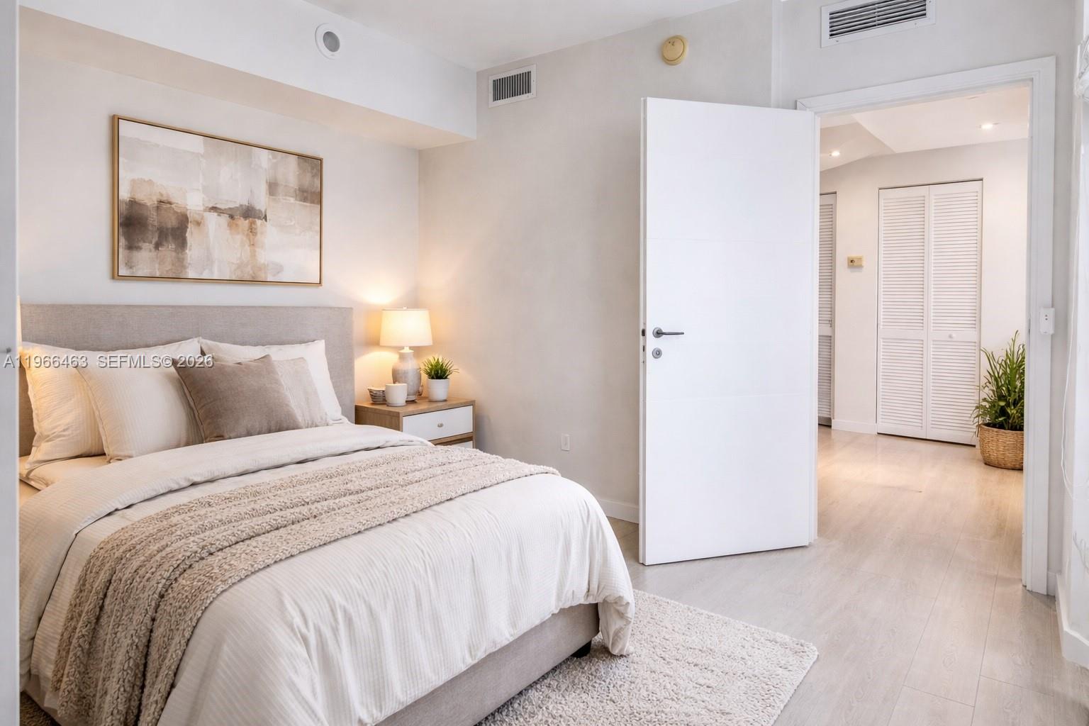 300 S Biscayne Blvd T-1711