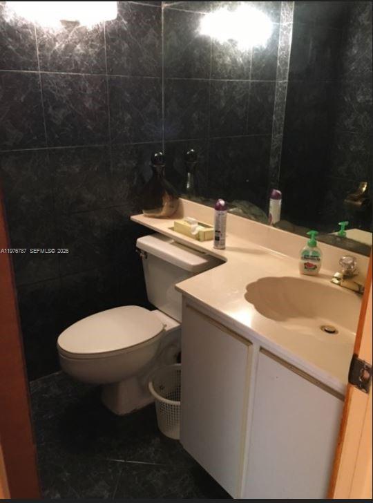 Indian Summer Village Con - Residential Lease