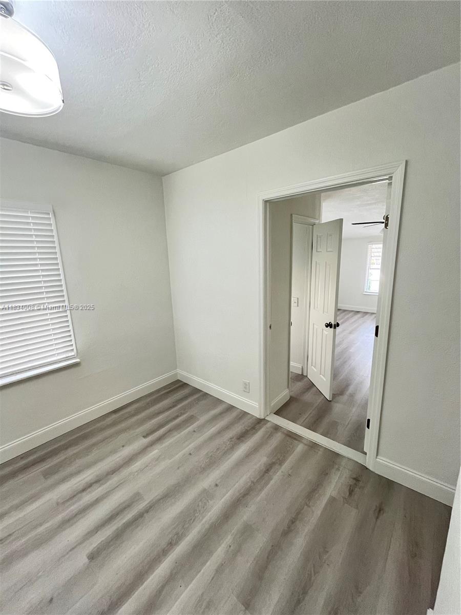 500 SW 10th St 2