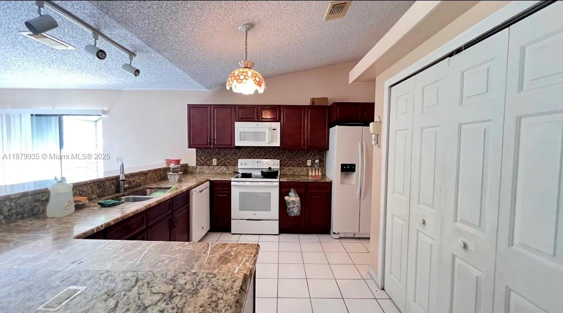 PORT ST LUCIE SECTION 10 - Residential