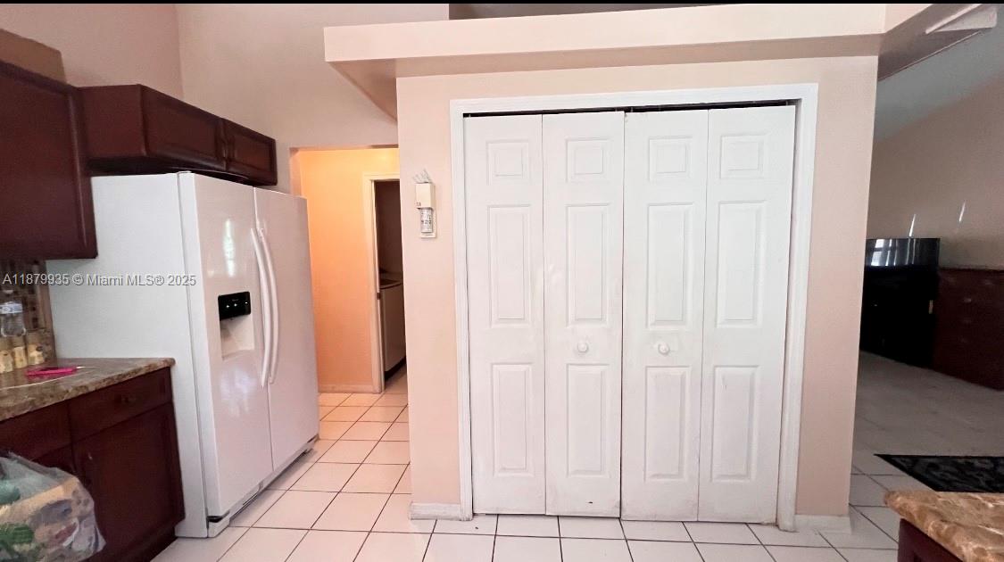 PORT ST LUCIE SECTION 10 - Residential