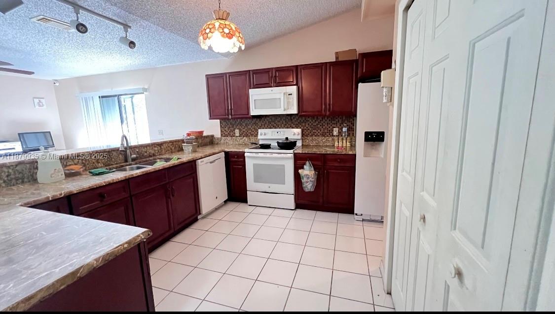 PORT ST LUCIE SECTION 10 - Residential