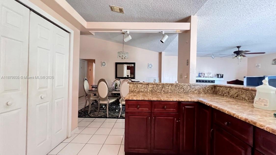 PORT ST LUCIE SECTION 10 - Residential