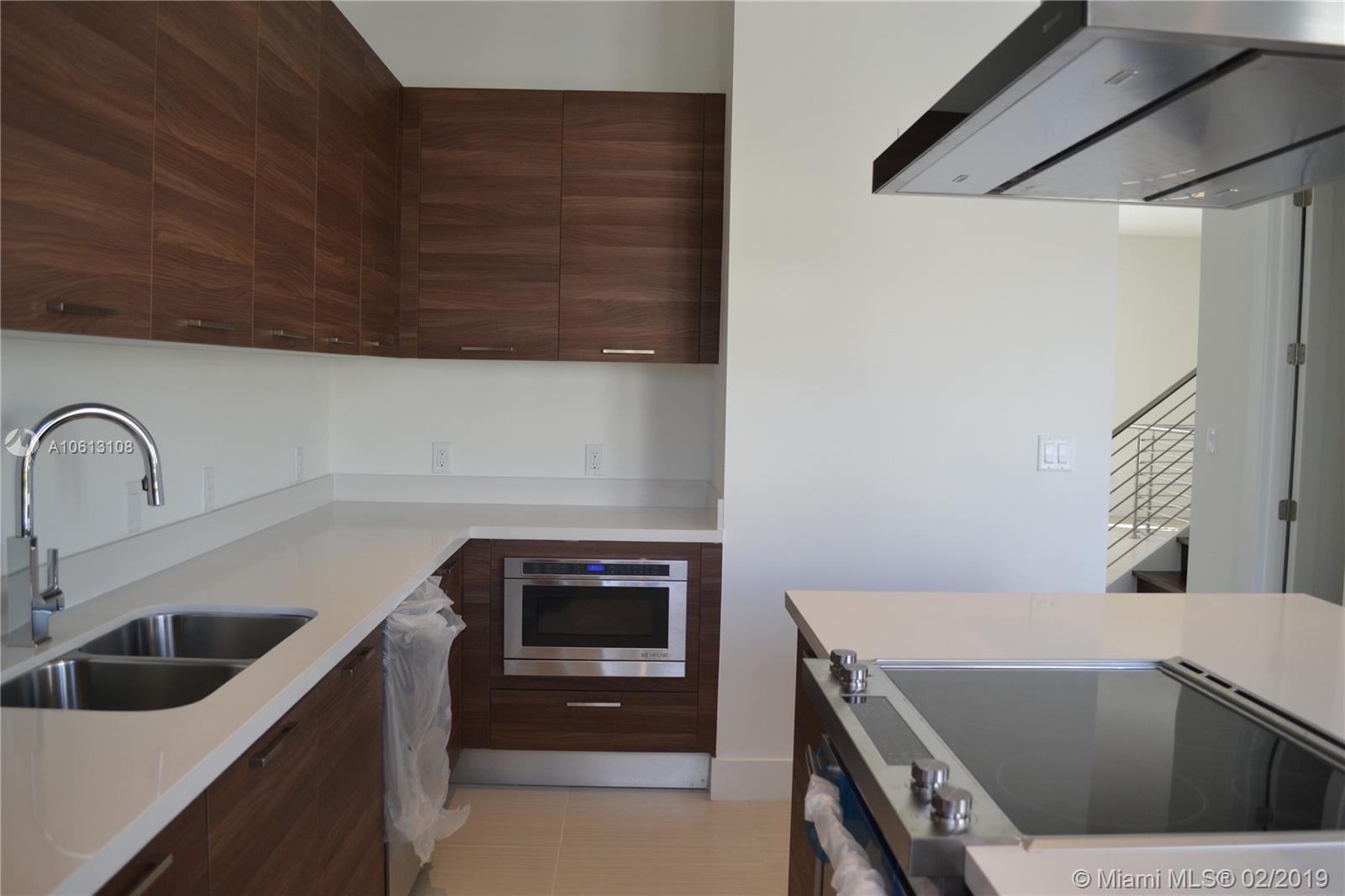 CONTEMPO TOWNHOMES - Residential Lease