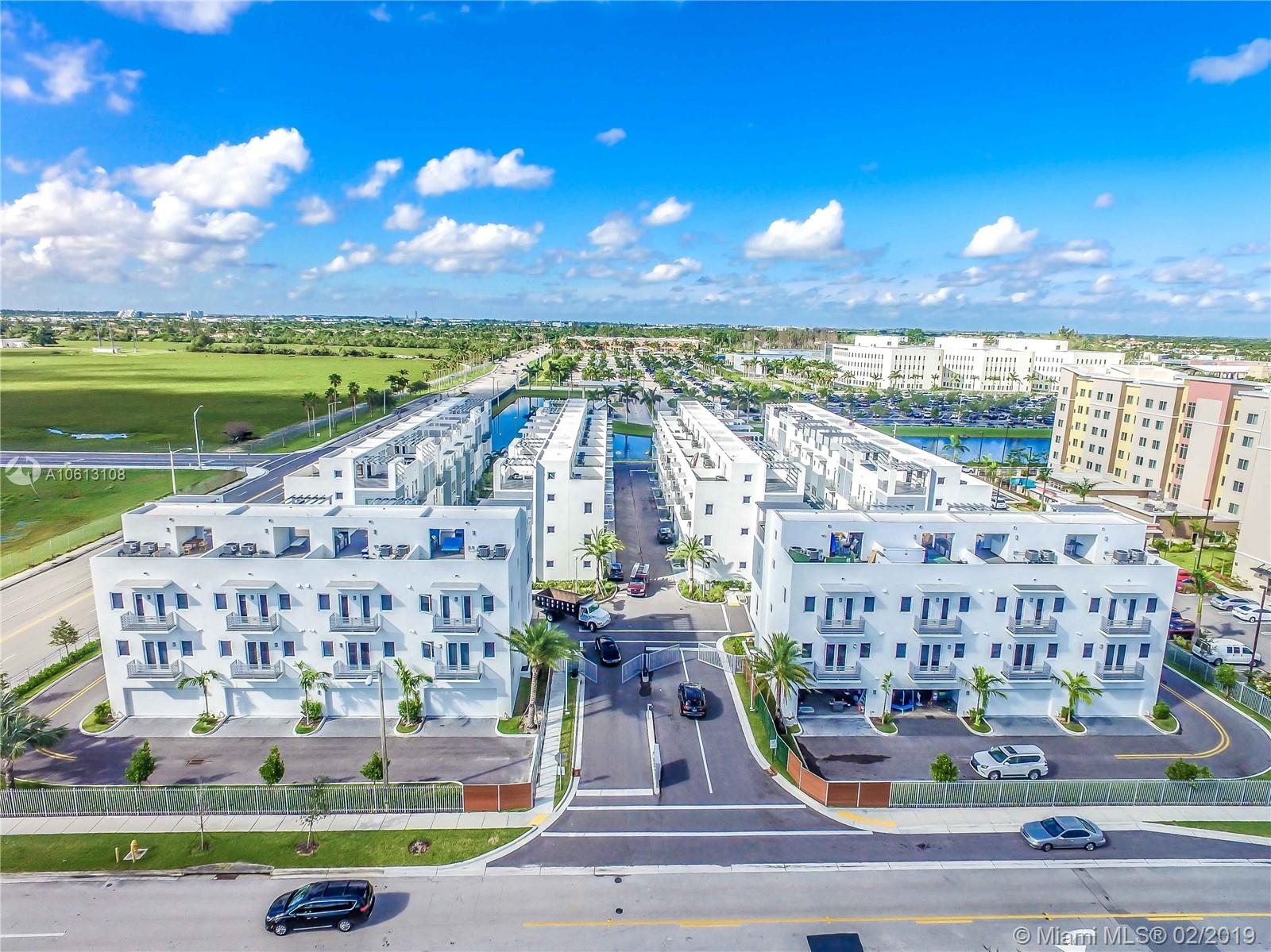 CONTEMPO TOWNHOMES - Residential Lease