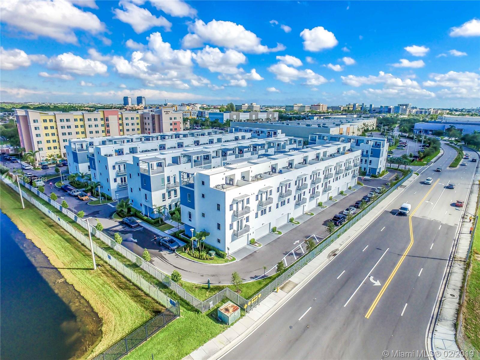 CONTEMPO TOWNHOMES - Residential Lease