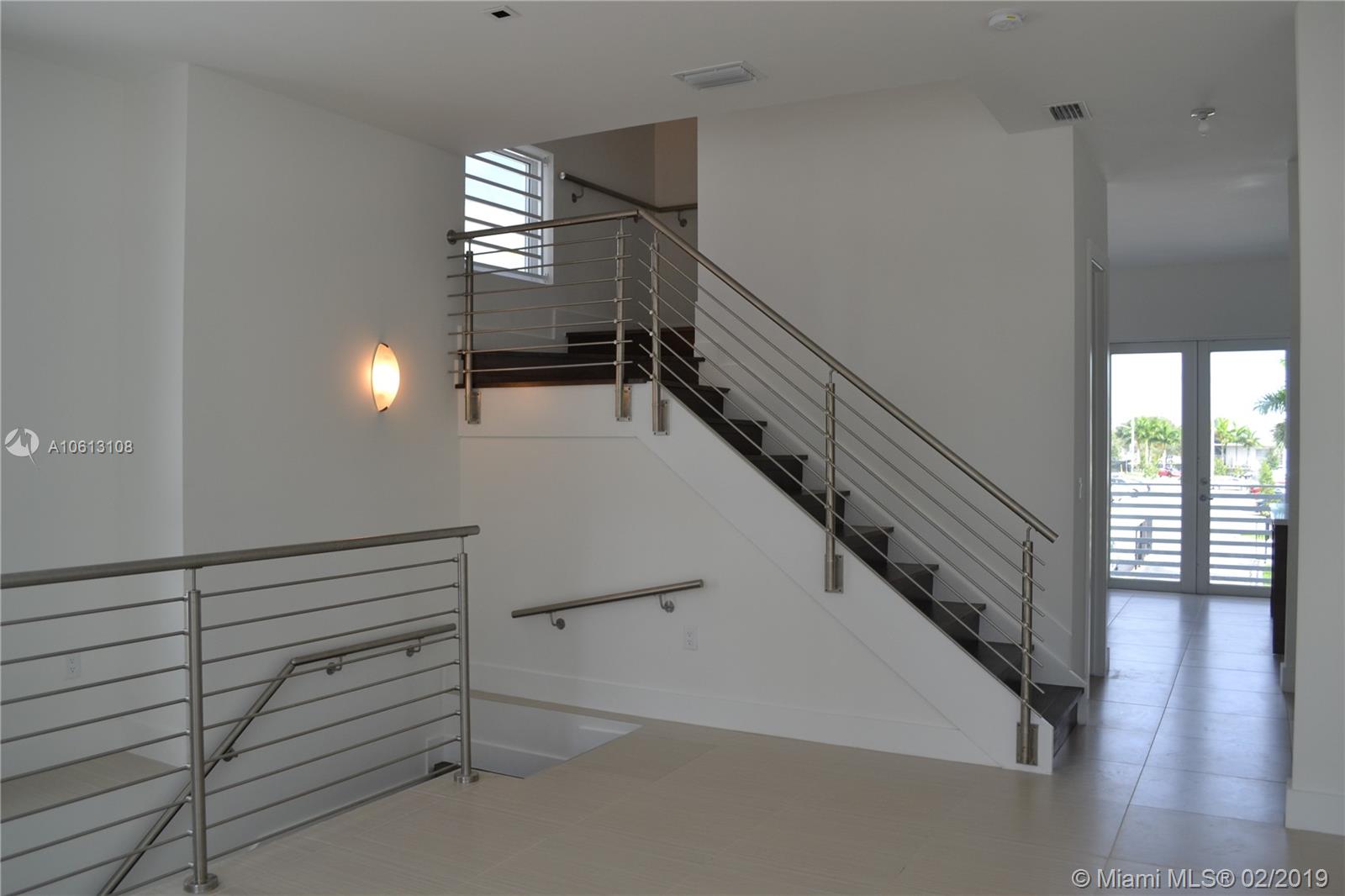 CONTEMPO TOWNHOMES - Residential Lease