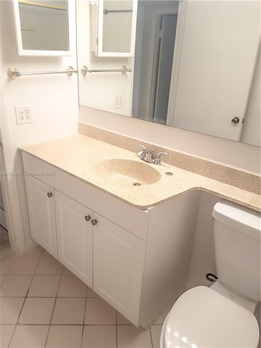 WHITEHALL VILLAGE - Residential Lease