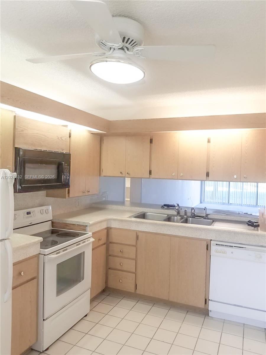 WHITEHALL VILLAGE - Residential Lease