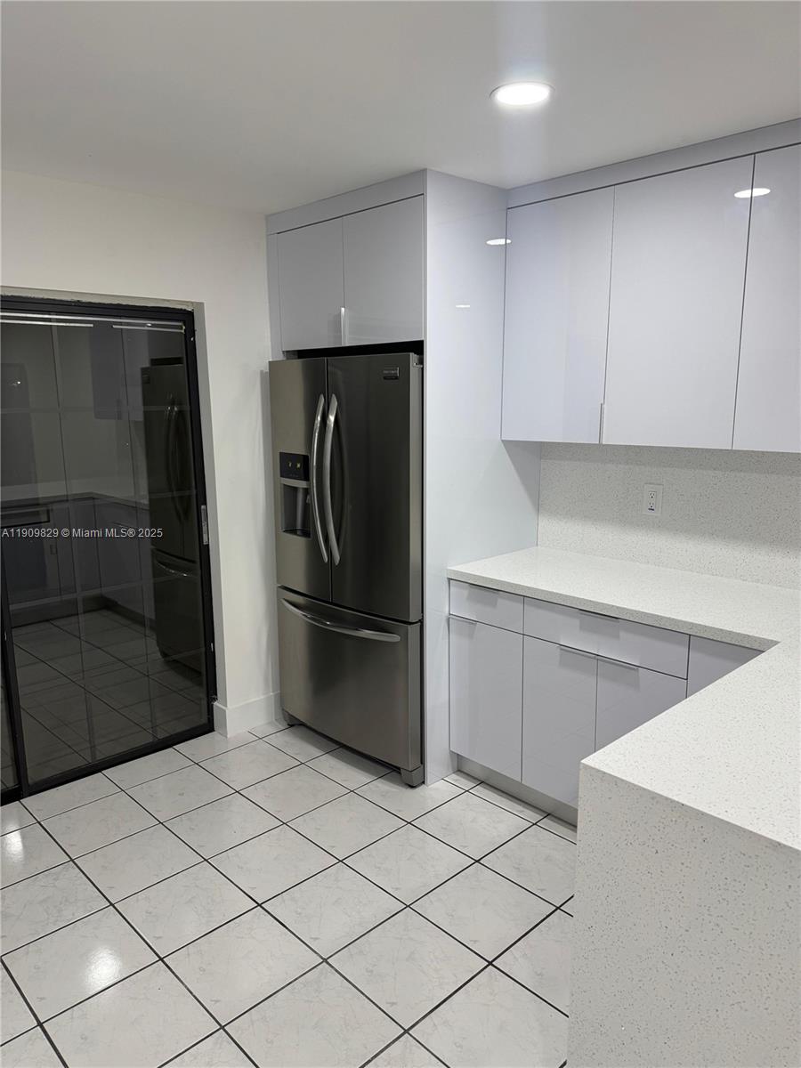 HAMMOCKS SEC 3 - Residential Lease