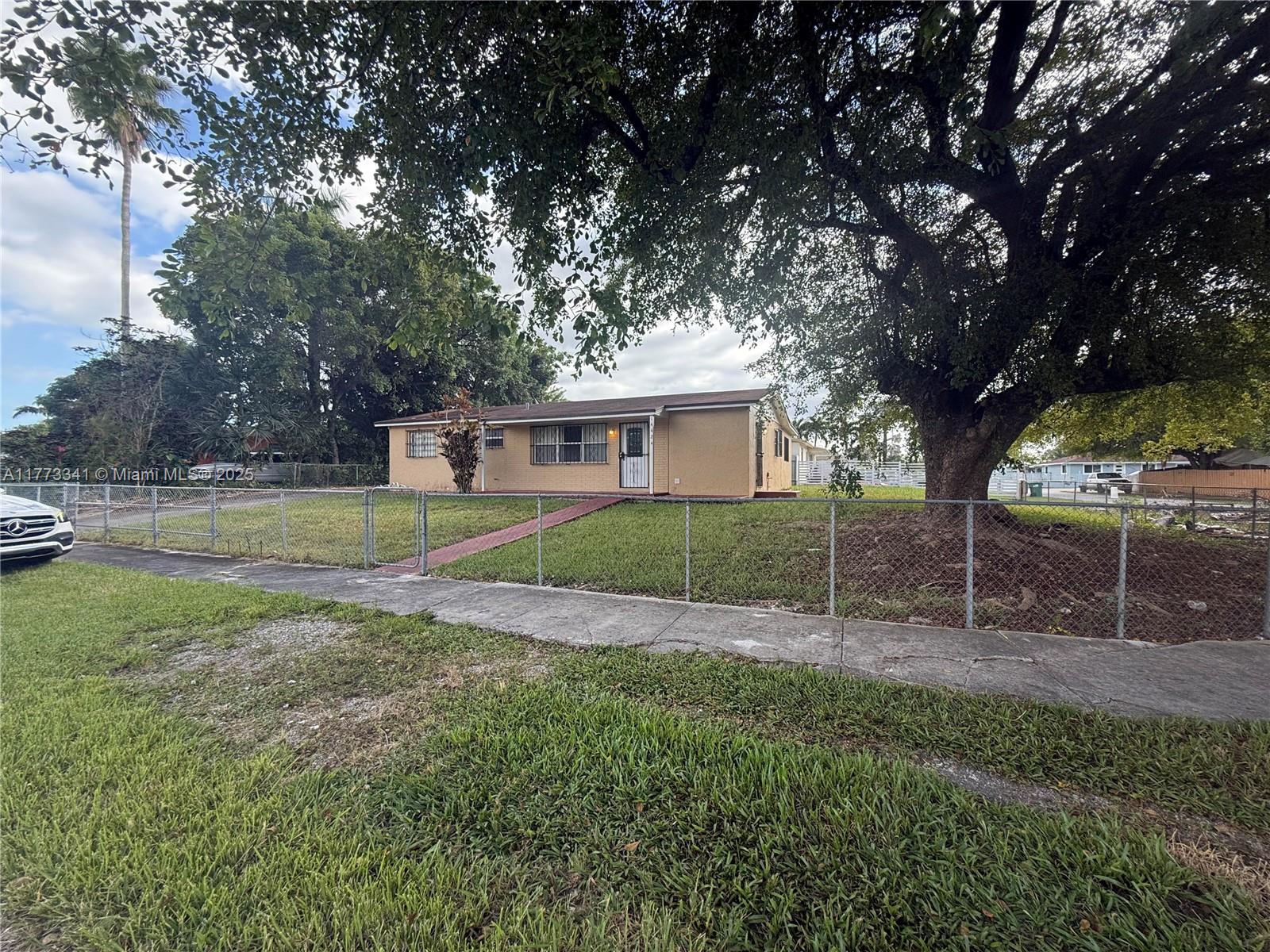 Property for Sale at 14424 Sw 297th Ter, Homestead, Miami-Dade County, Florida - Bedrooms: 4 
Bathrooms: 2  - $445,000
