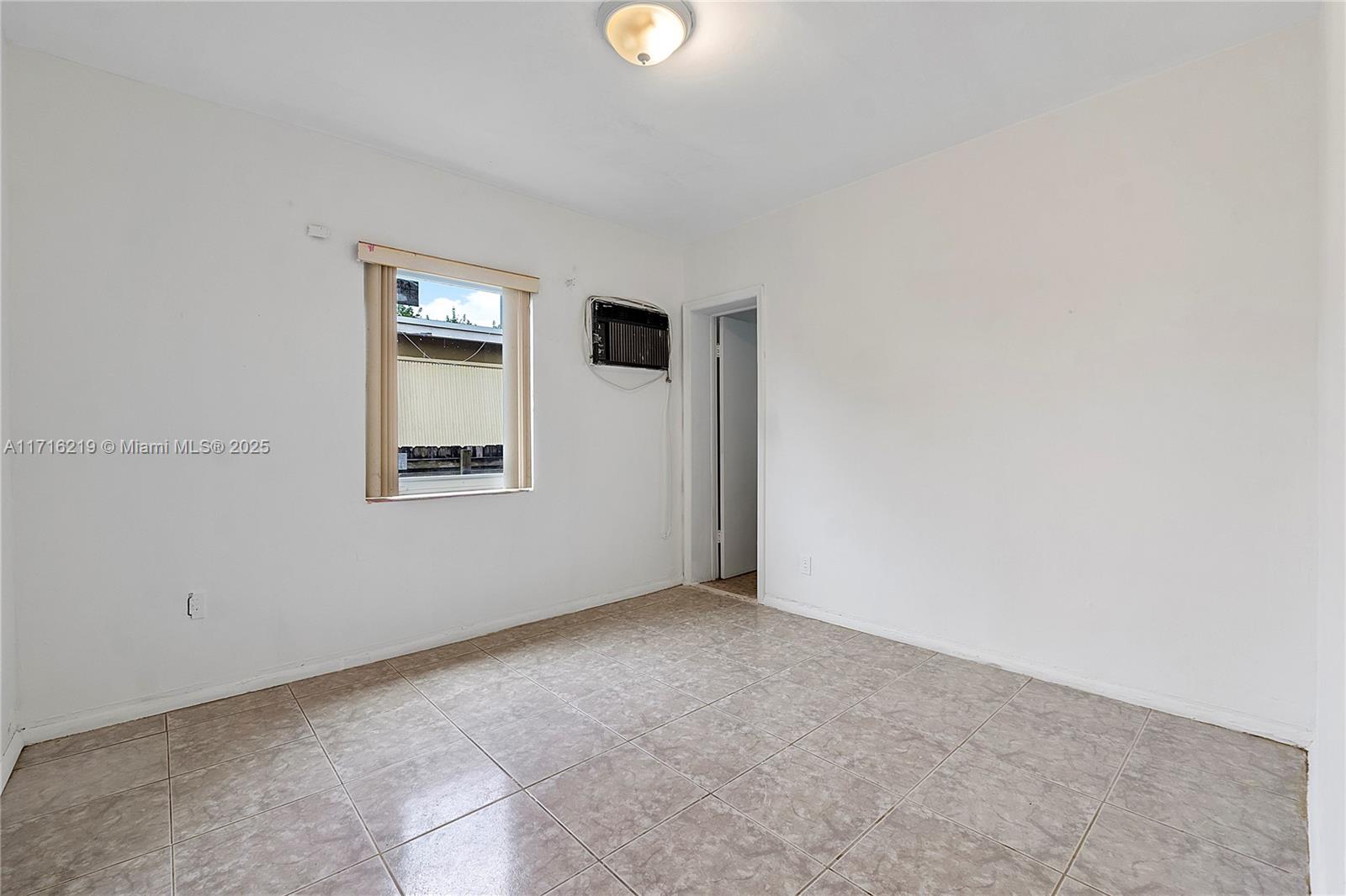 LAMOR ESTATES SUB - Residential