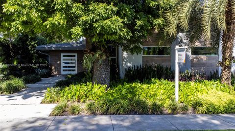 79 W Shore Dr W Miami FL 33133