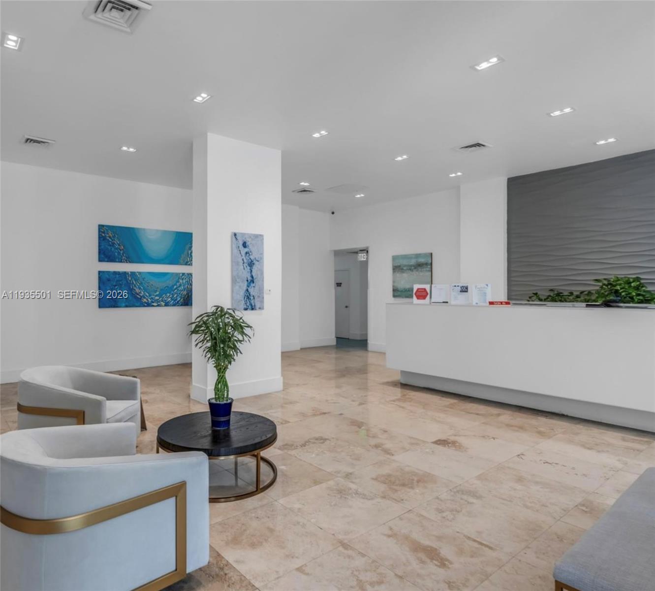 QUADOMAIN TOWER I AND IV - Residential Lease