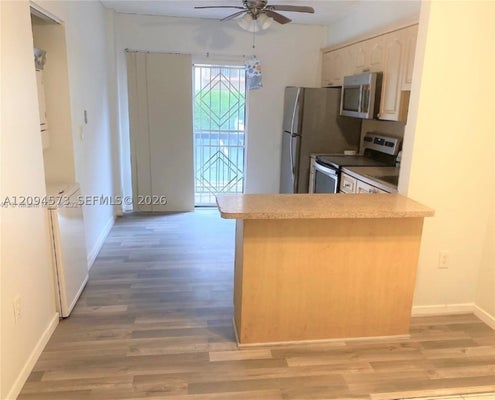 5490 W 21ST CT APT 111, HIALEAH, FL 33016 - Image eb2402ebedce82eb5859d6e0af4fc863/2575001490
