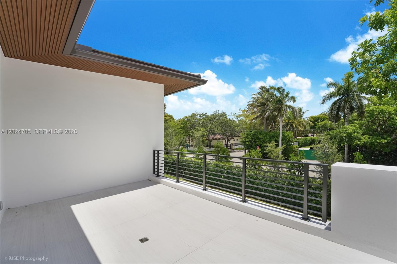 COCONUT PALM ESTATES - Residential