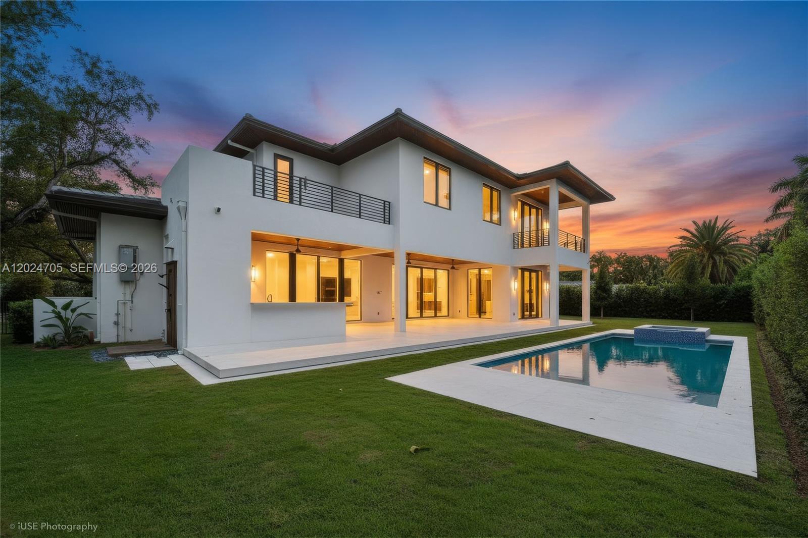 COCONUT PALM ESTATES - Residential