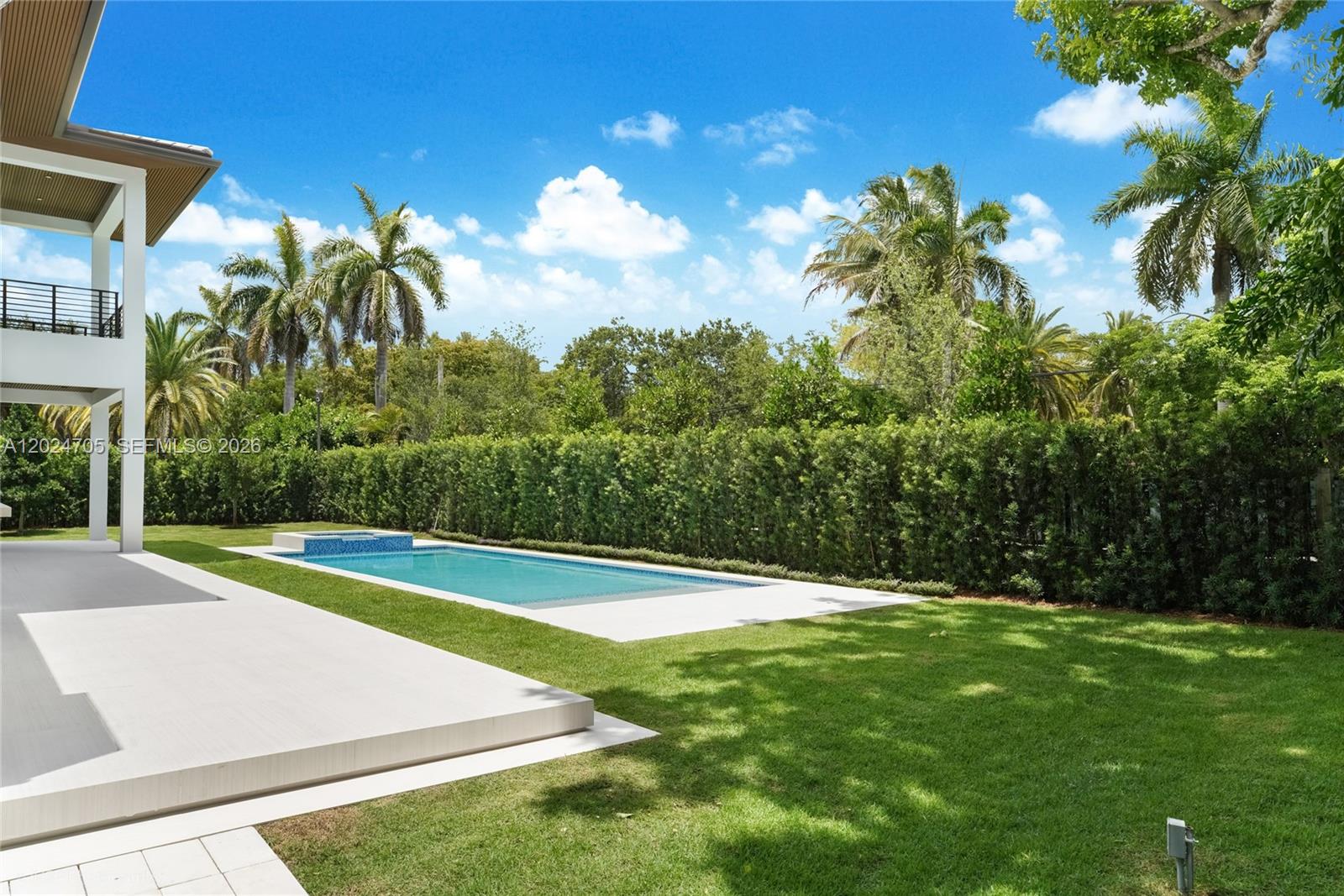 COCONUT PALM ESTATES - Residential