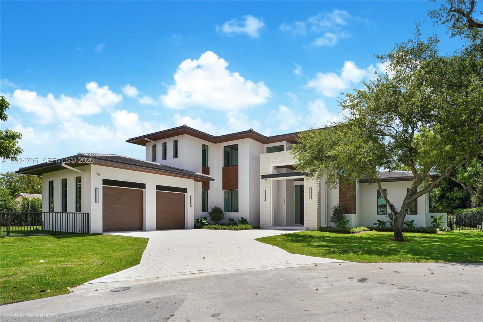 COCONUT PALM ESTATES - Residential