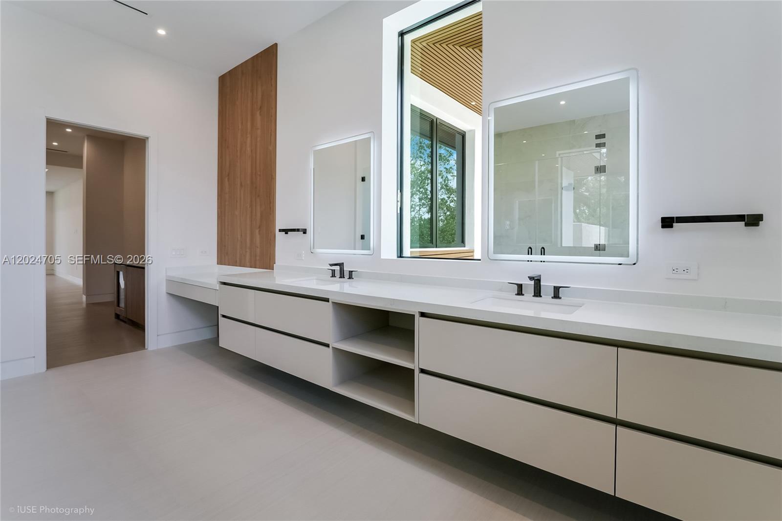 COCONUT PALM ESTATES - Residential