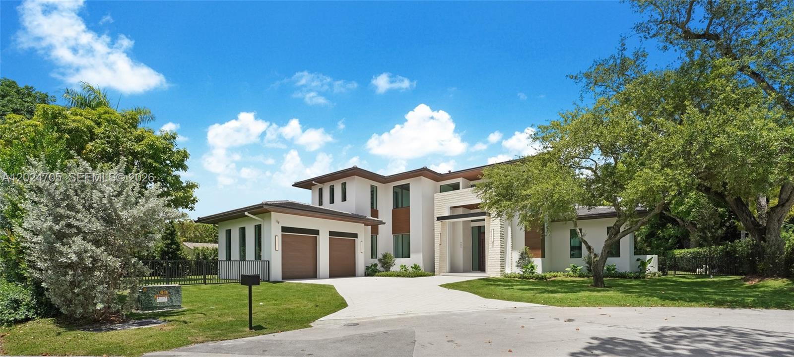 COCONUT PALM ESTATES - Residential
