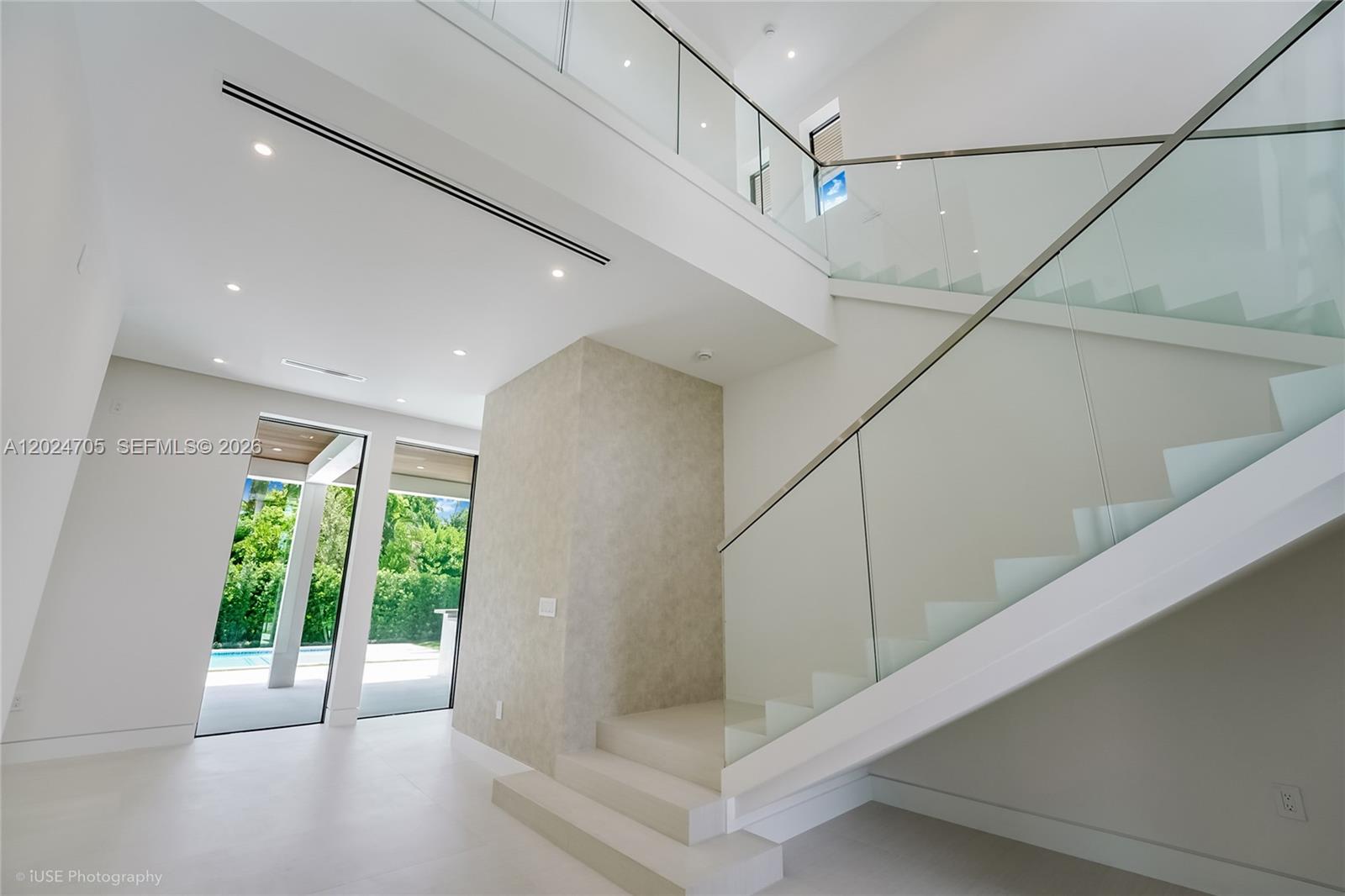 COCONUT PALM ESTATES - Residential