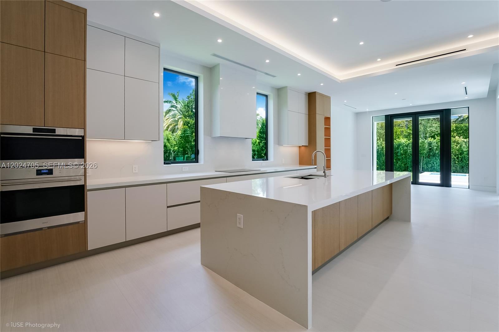 COCONUT PALM ESTATES - Residential