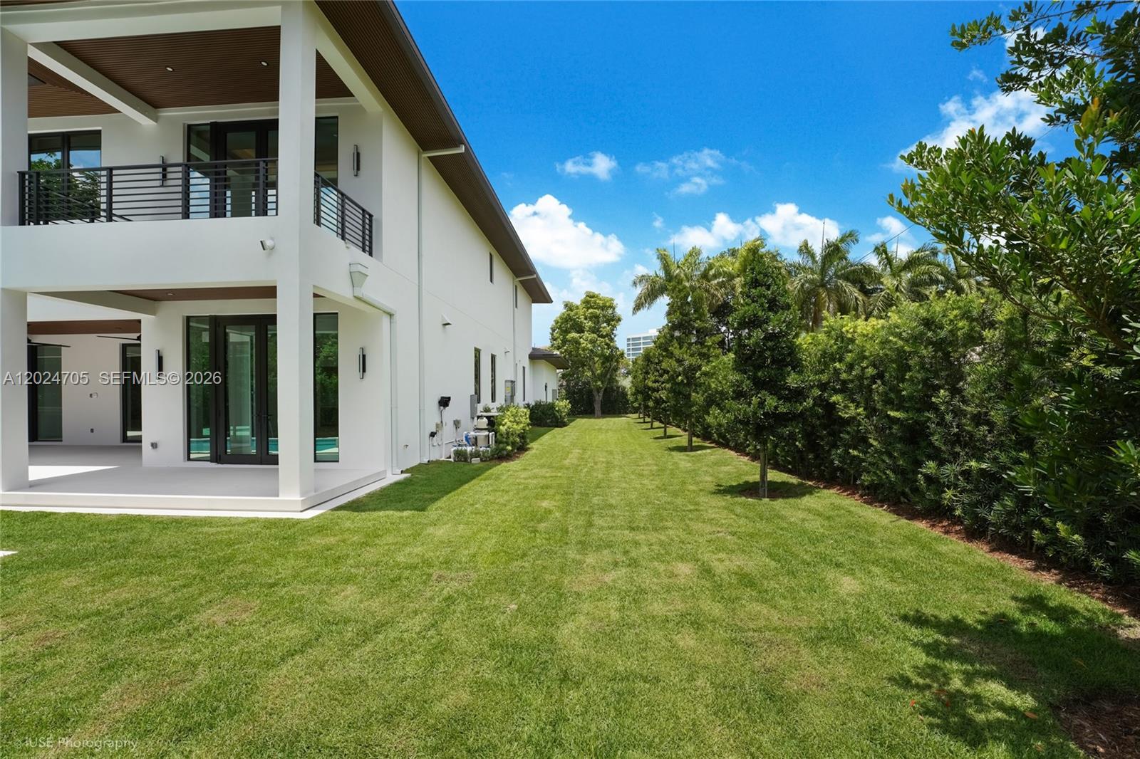 COCONUT PALM ESTATES - Residential