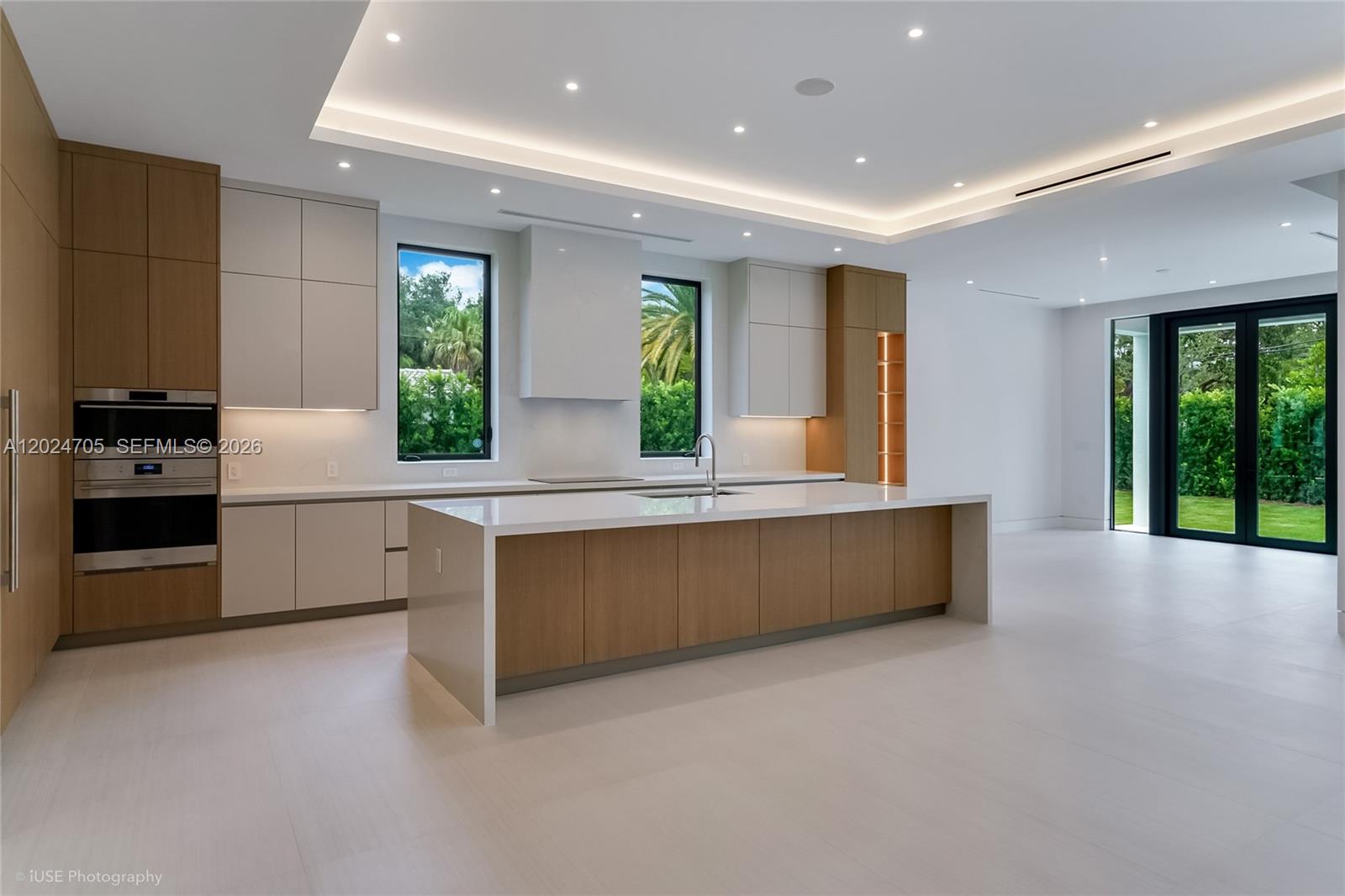 COCONUT PALM ESTATES - Residential