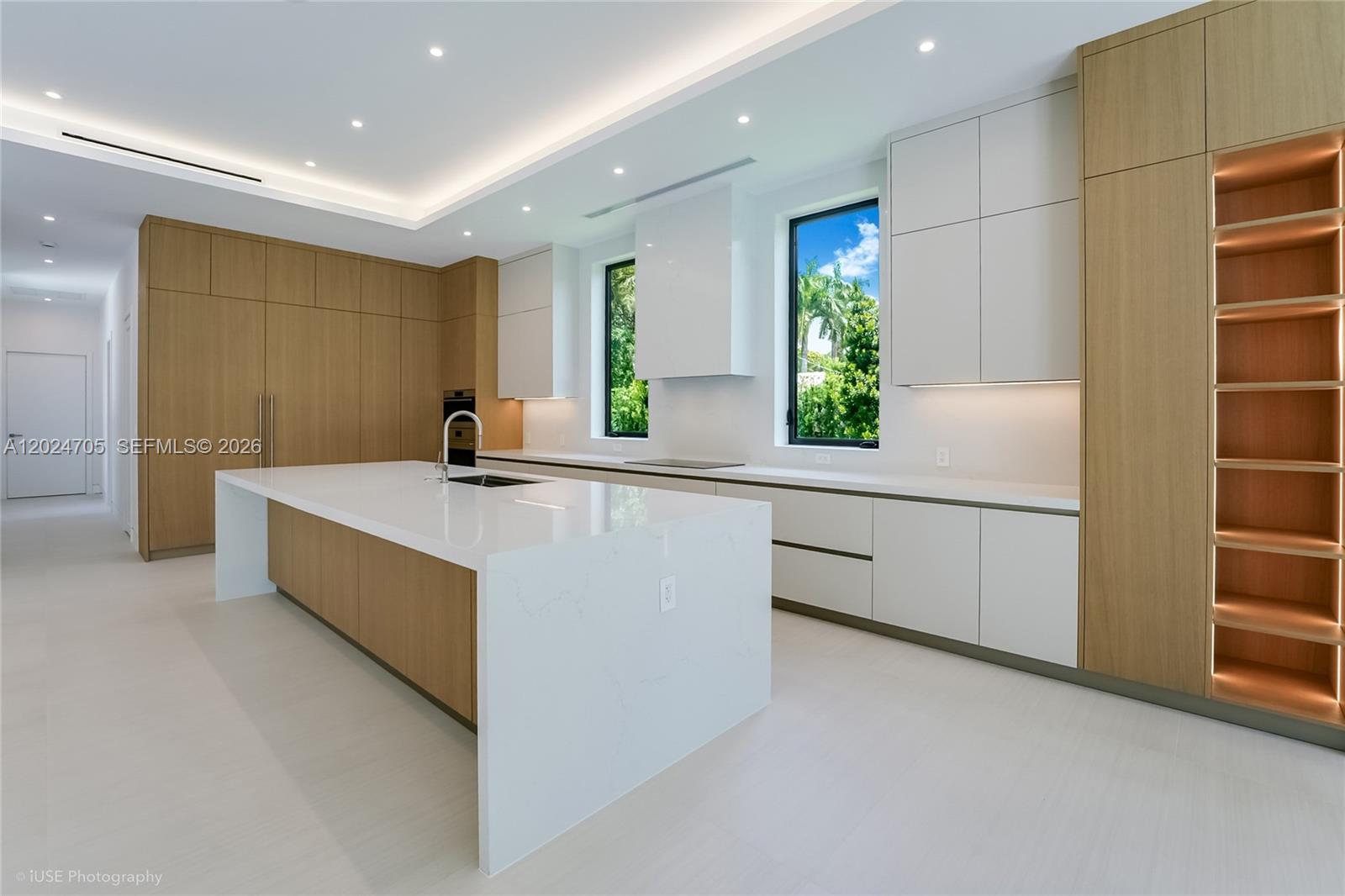 COCONUT PALM ESTATES - Residential