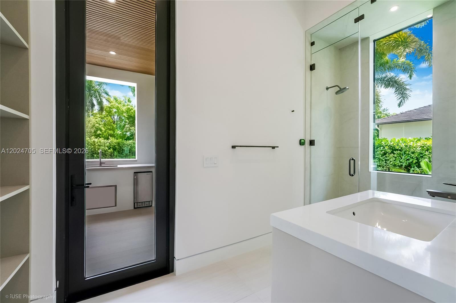 COCONUT PALM ESTATES - Residential