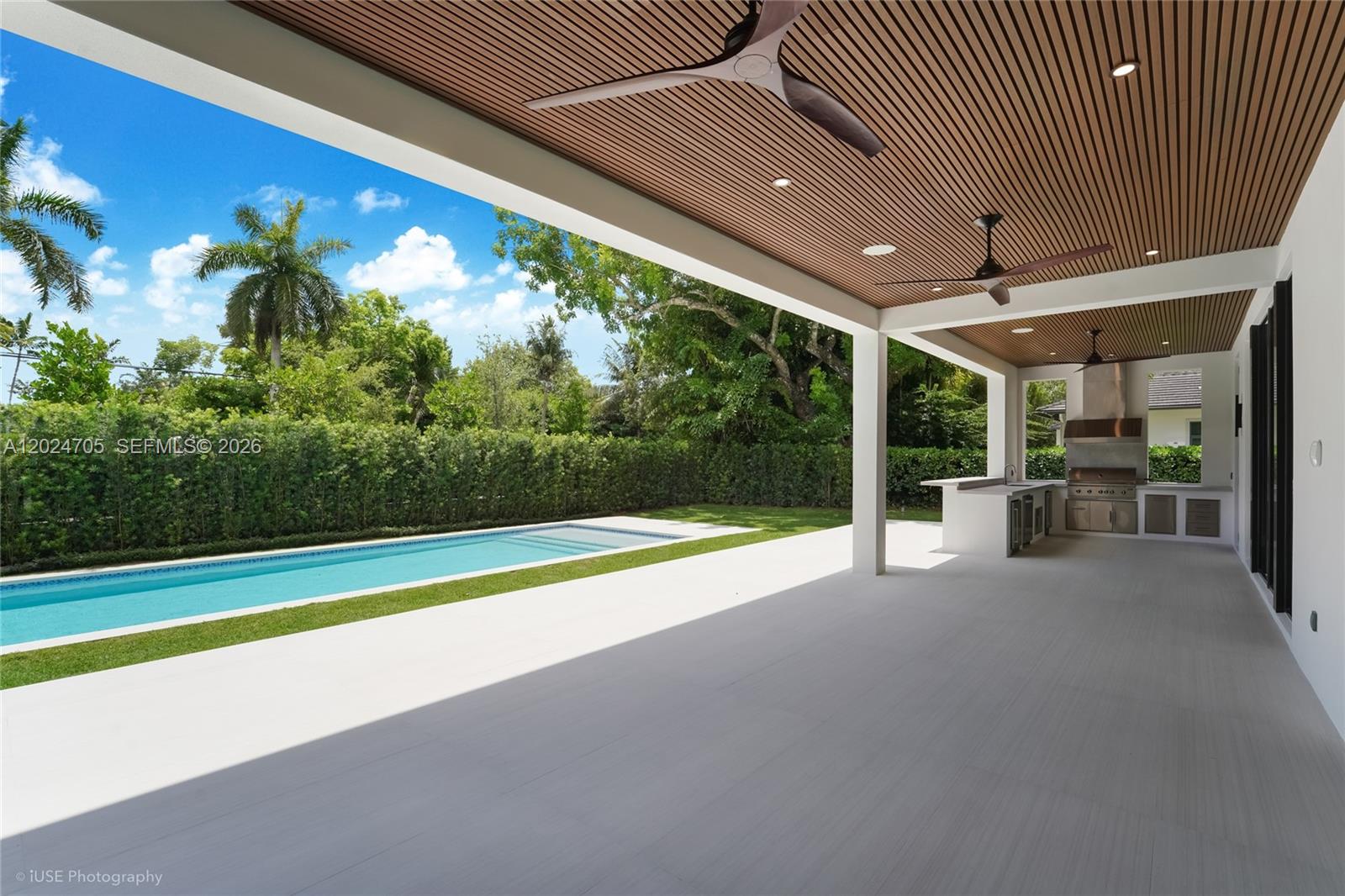 COCONUT PALM ESTATES - Residential