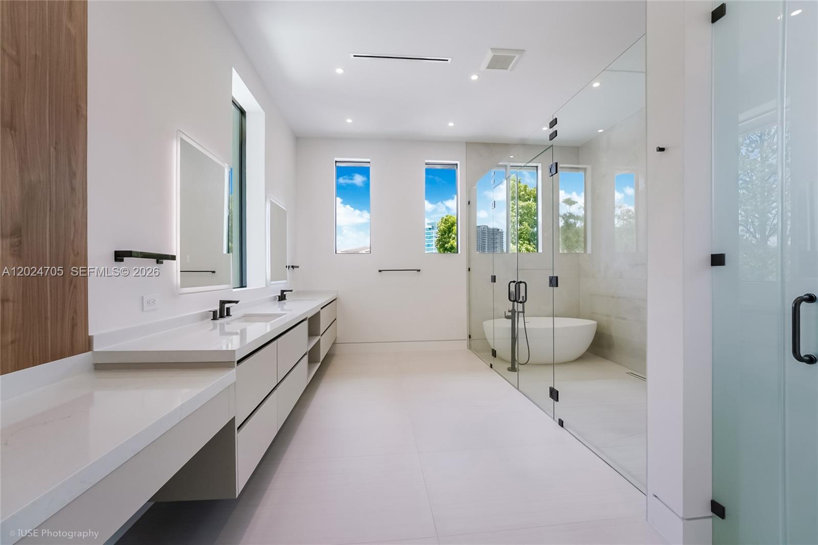 COCONUT PALM ESTATES - Residential