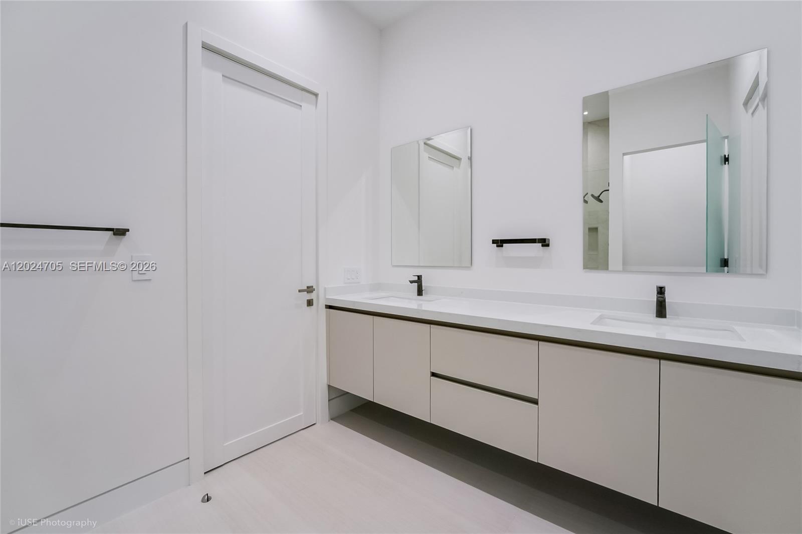 COCONUT PALM ESTATES - Residential