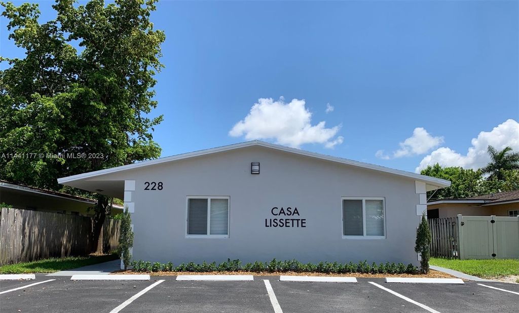 Photo of Fort Lauderdale, FL 33315 (MLS # A11441177)