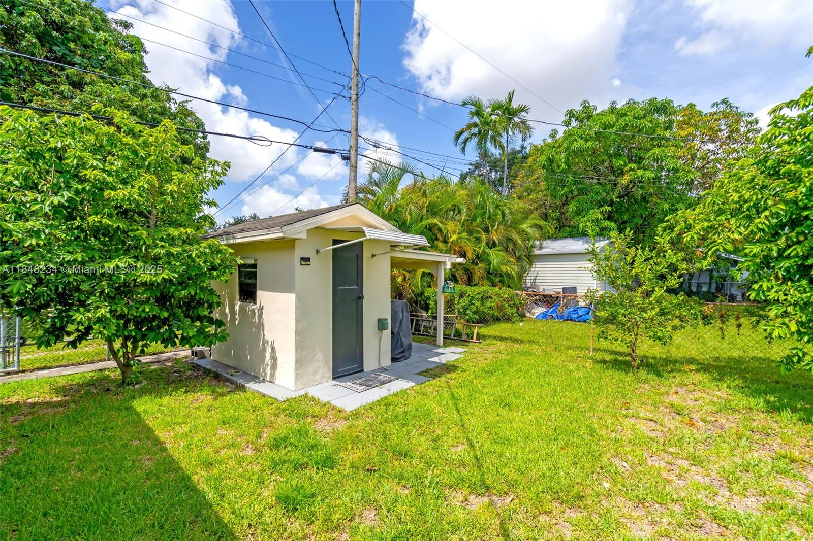 REV PL OF COUNTRY CLUB ES - Residential