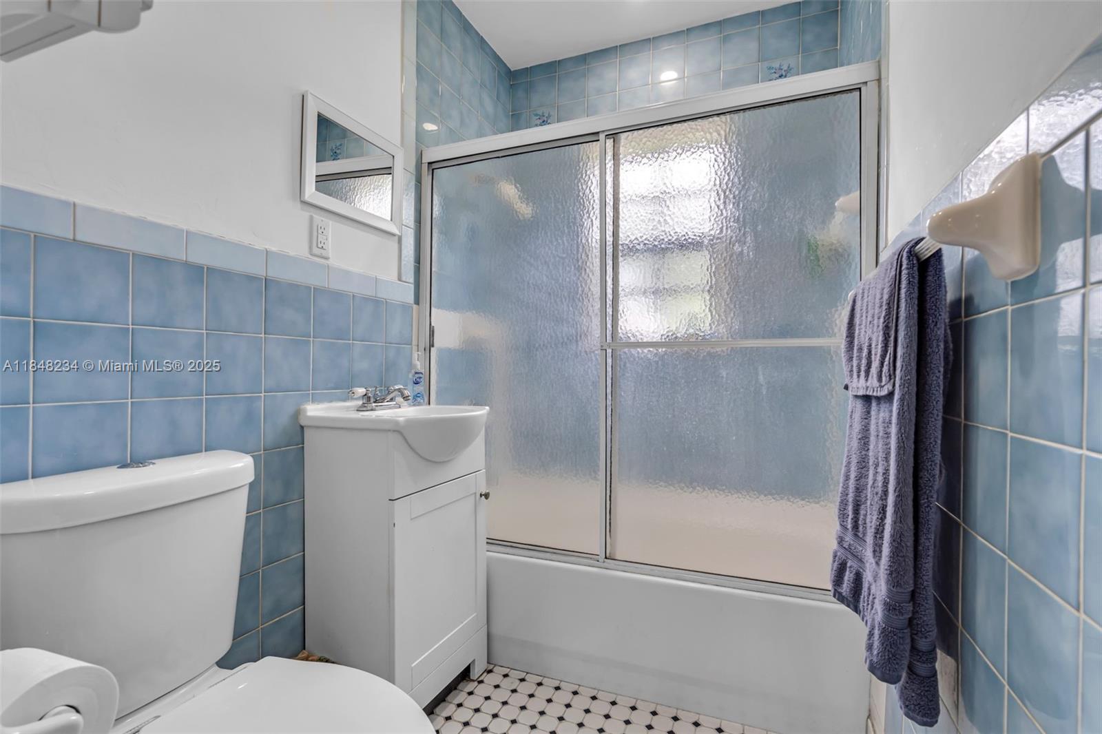 REV PL OF COUNTRY CLUB ES - Residential