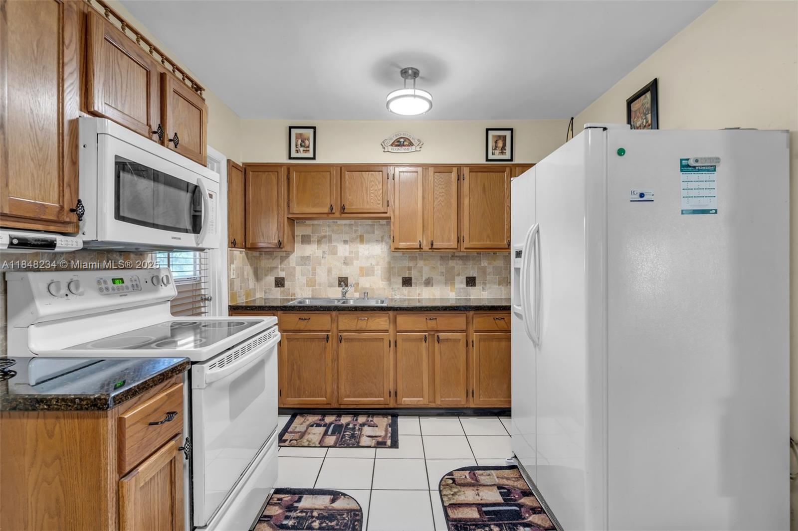 REV PL OF COUNTRY CLUB ES - Residential