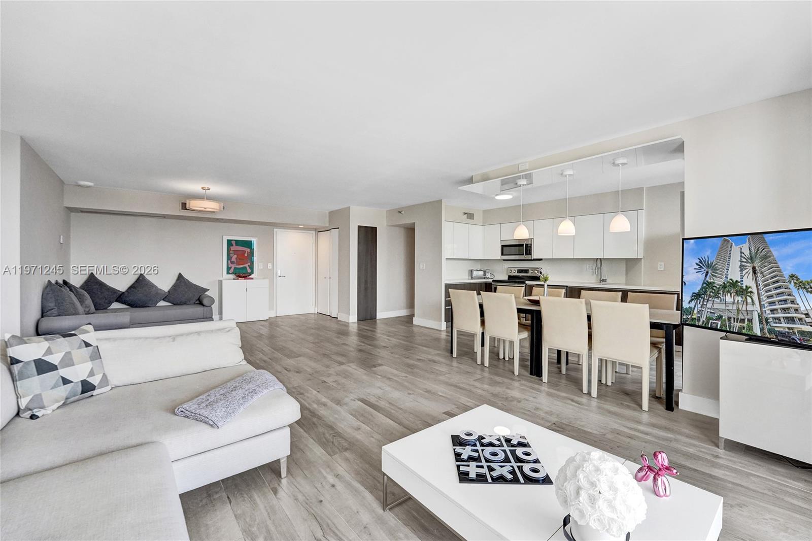 MYSTIC POINTE CONDO NO TH - Residential