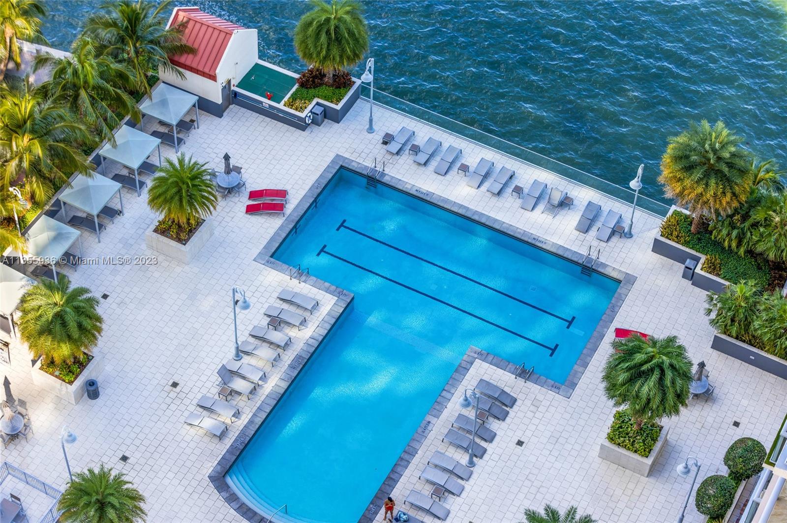 THE MARK ON BRICKELL COND - Residential Lease