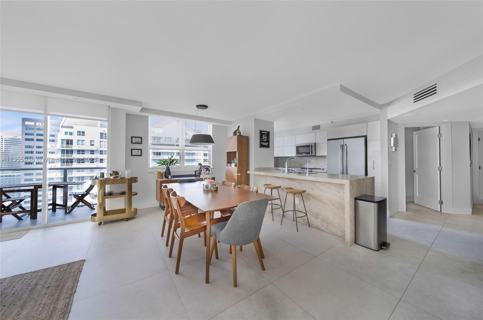 THE MARK ON BRICKELL COND - Residential Lease