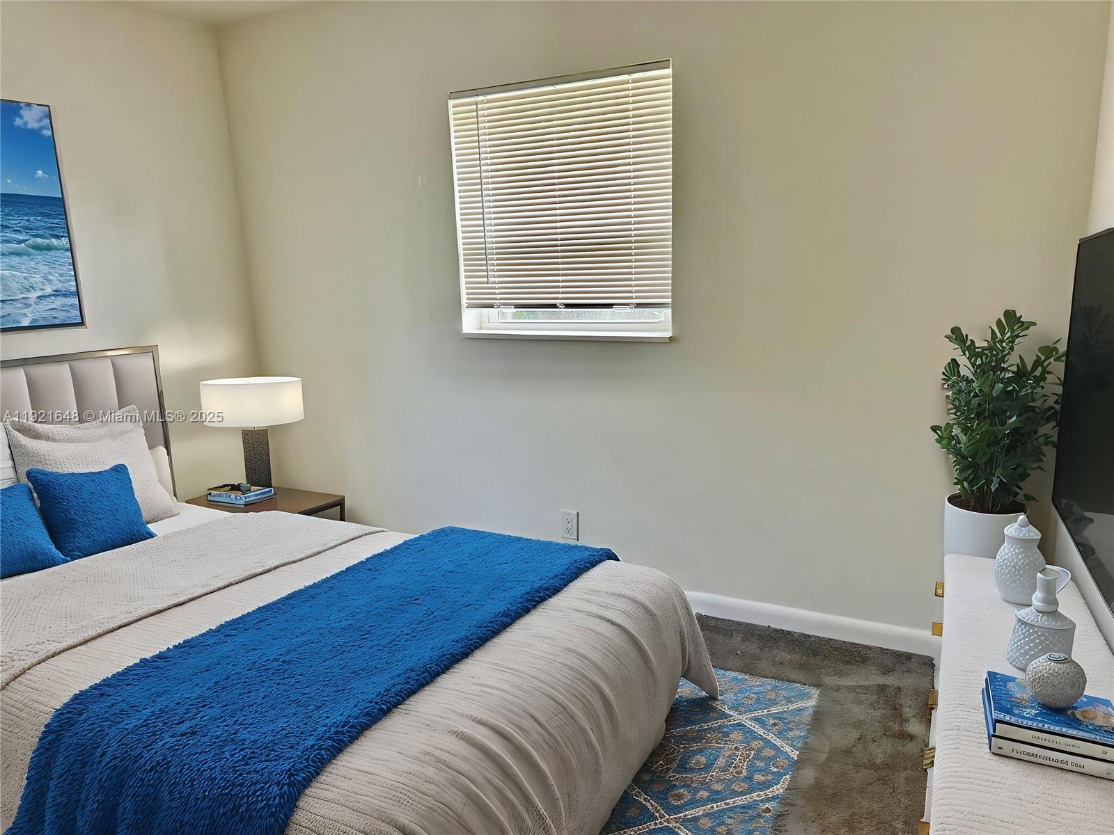 HOLLYWOOD PARK - Residential Lease