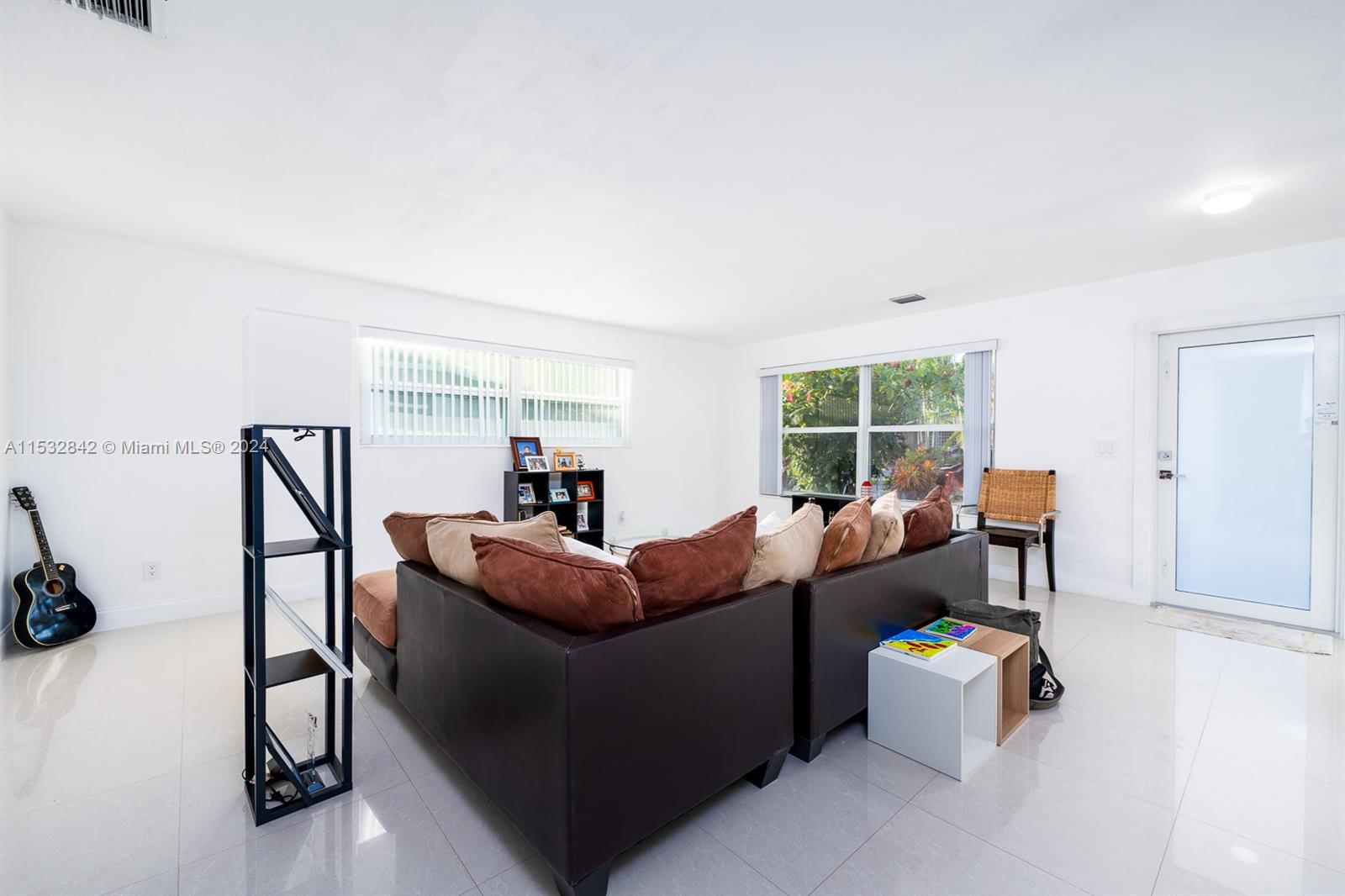 PICKWICK LAKE ESTATES SEC - Residential