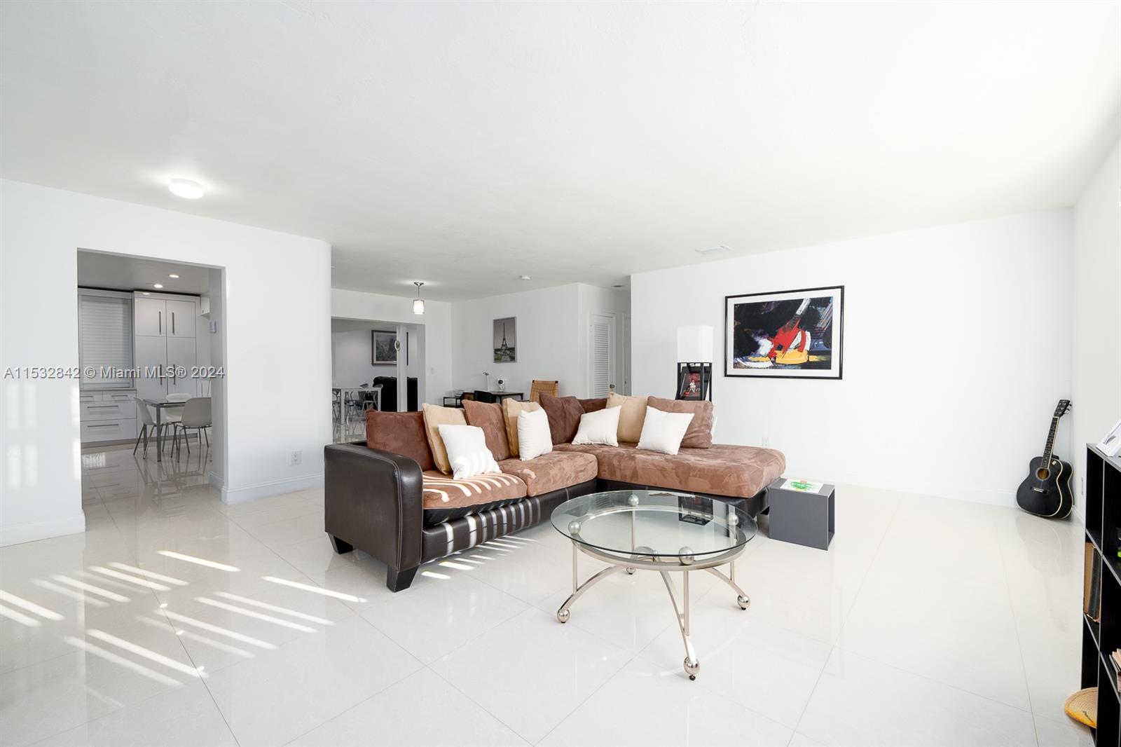 PICKWICK LAKE ESTATES SEC - Residential