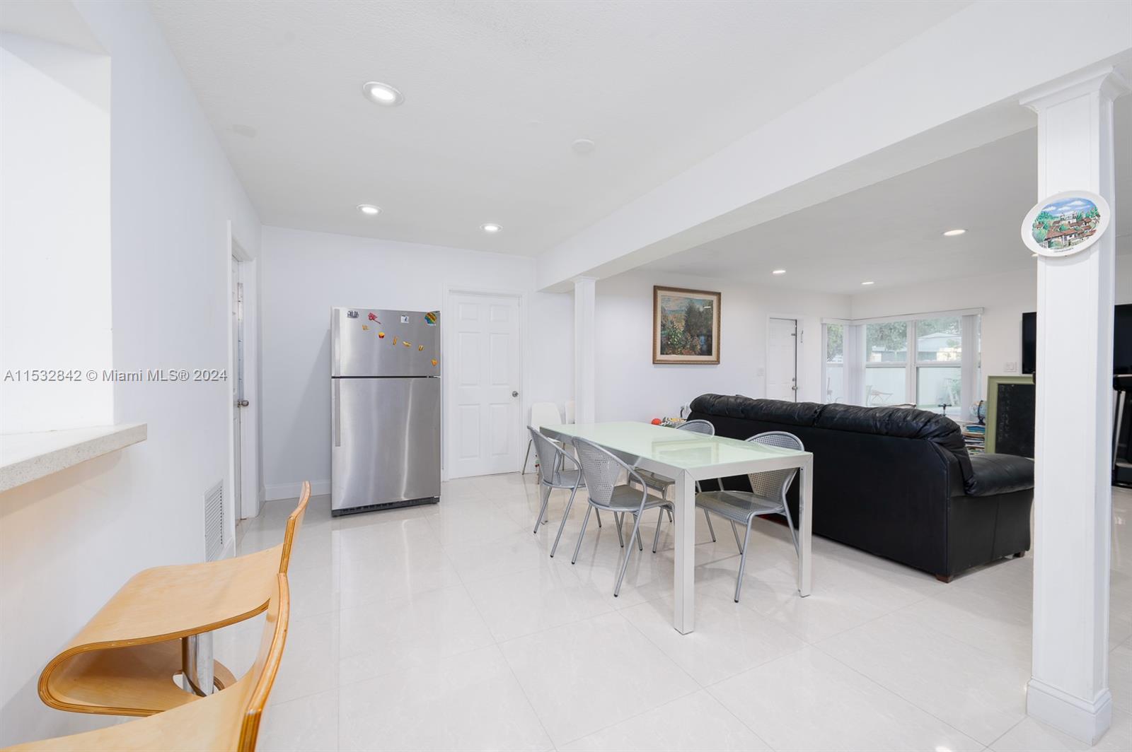 PICKWICK LAKE ESTATES SEC - Residential