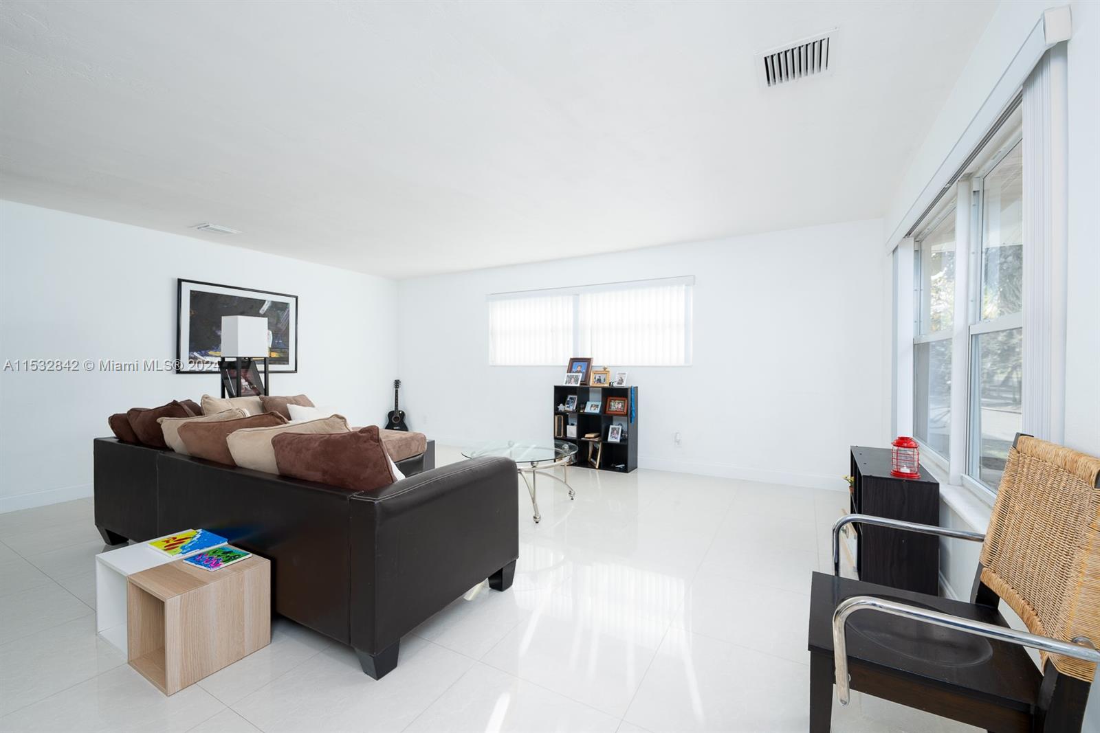 PICKWICK LAKE ESTATES SEC - Residential