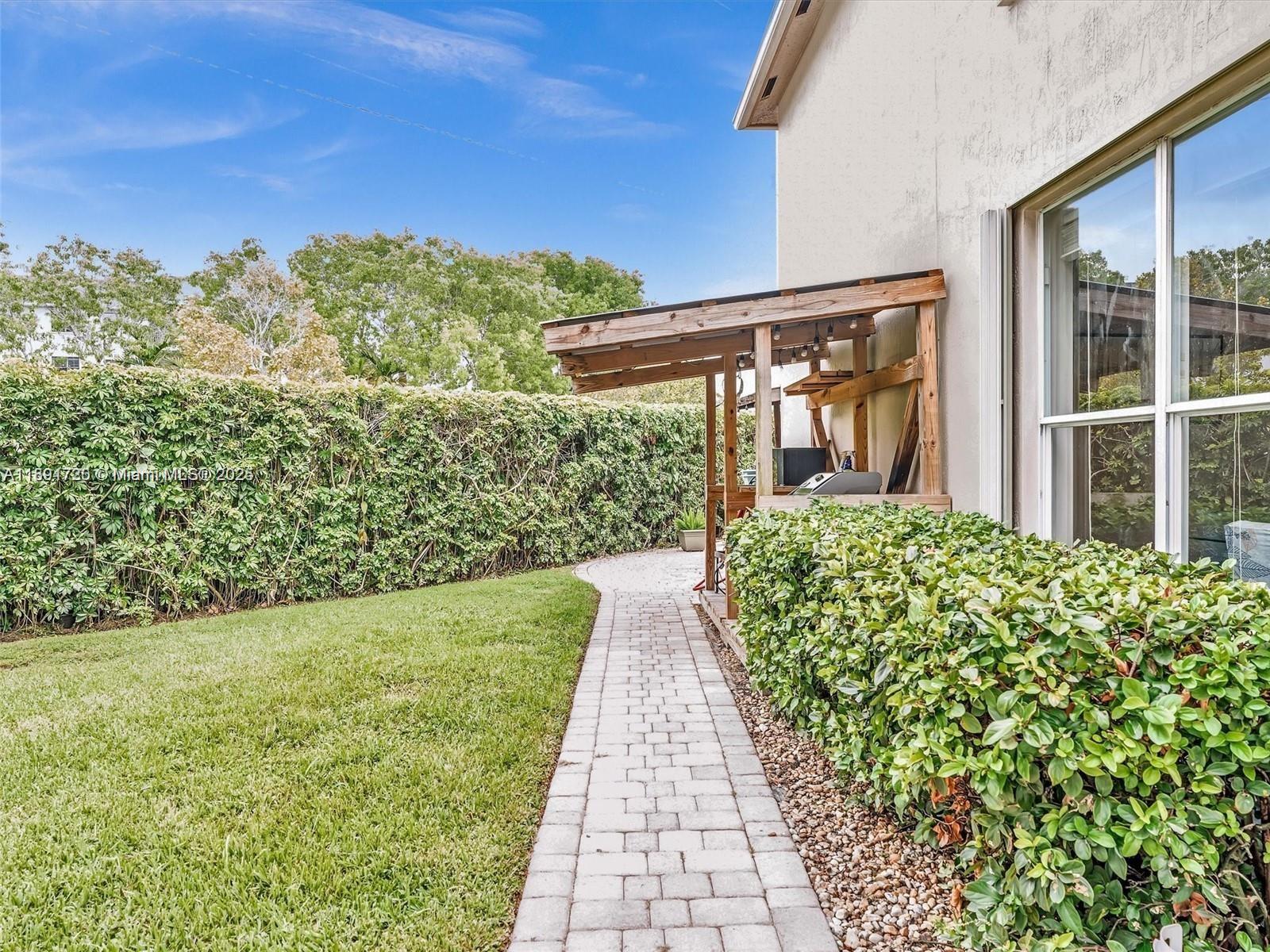 BONAVENTURE - Residential Lease