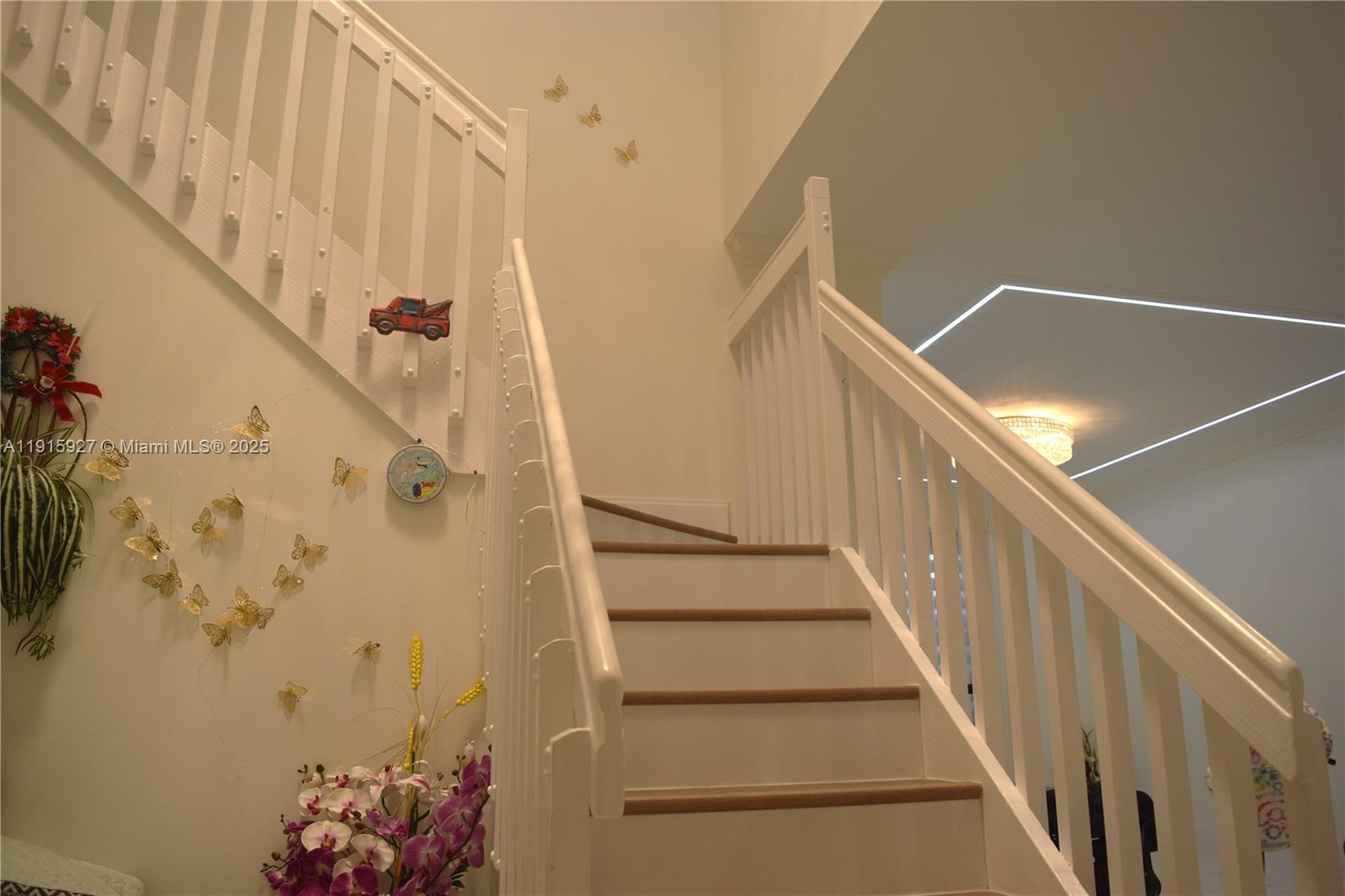 SECTOR 3 - PARCELS C D E - Residential Lease