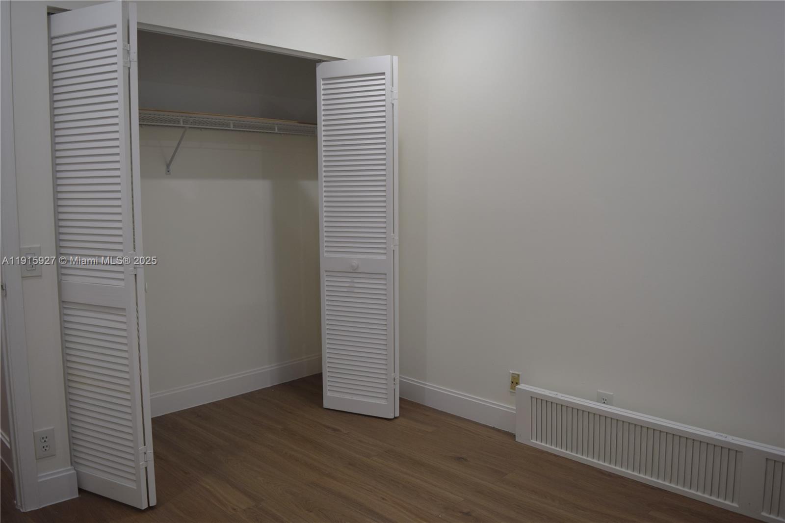 SECTOR 3 - PARCELS C D E - Residential Lease