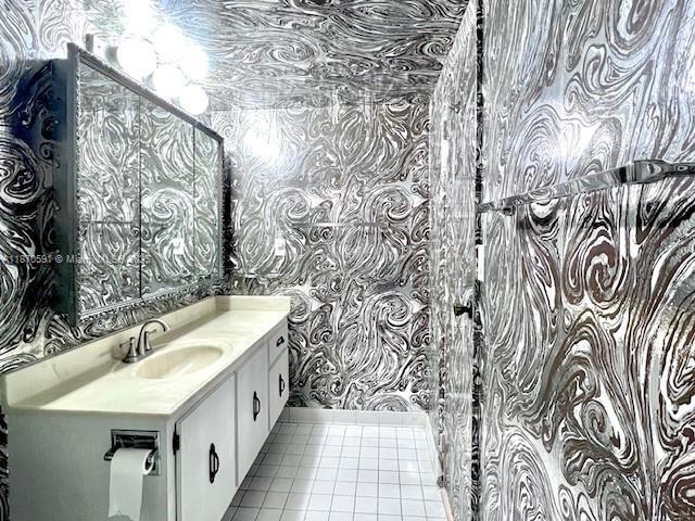 OLYMPUS CONDO PHASE - Residential